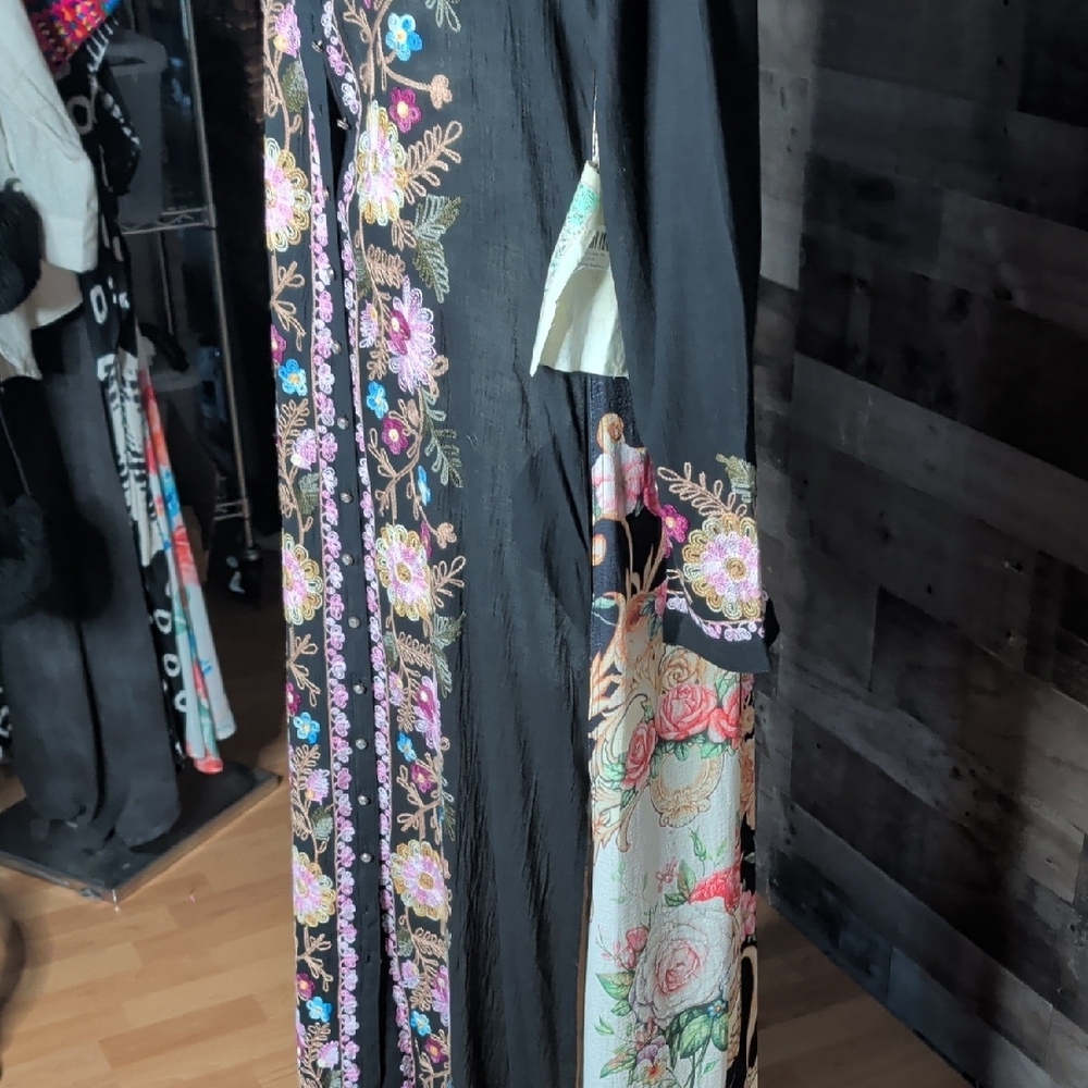 Aratta Black Duster with Multicolor Embroidery - Picture 3 of 9